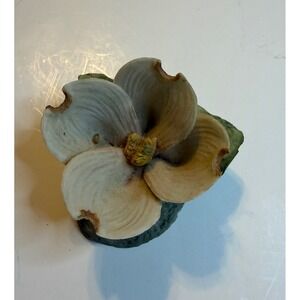 Napoleon Capodimonte Porcelain Dogwood Flower Figurine Italy Hand Painted